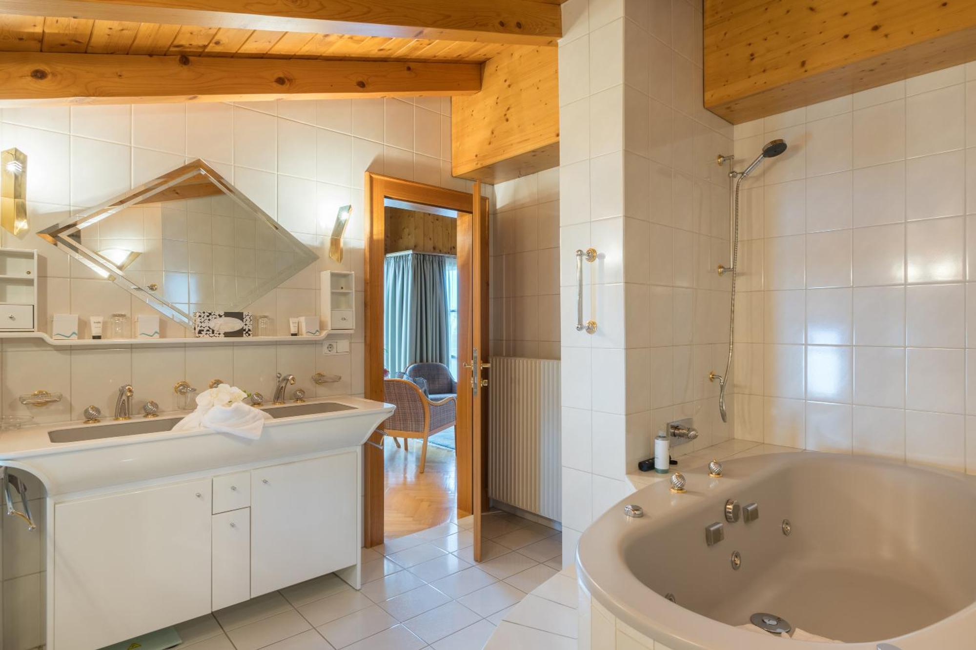 All In Resort Schwarzbrunn Щанс Екстериор снимка