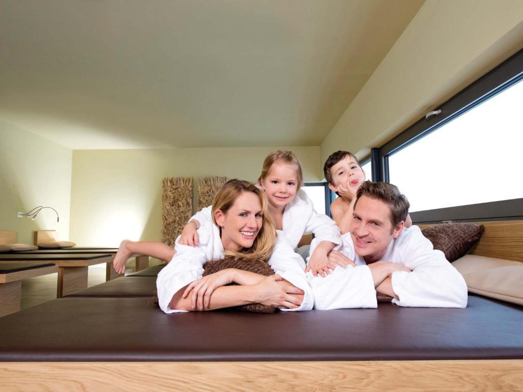 All In Resort Schwarzbrunn Щанс Екстериор снимка